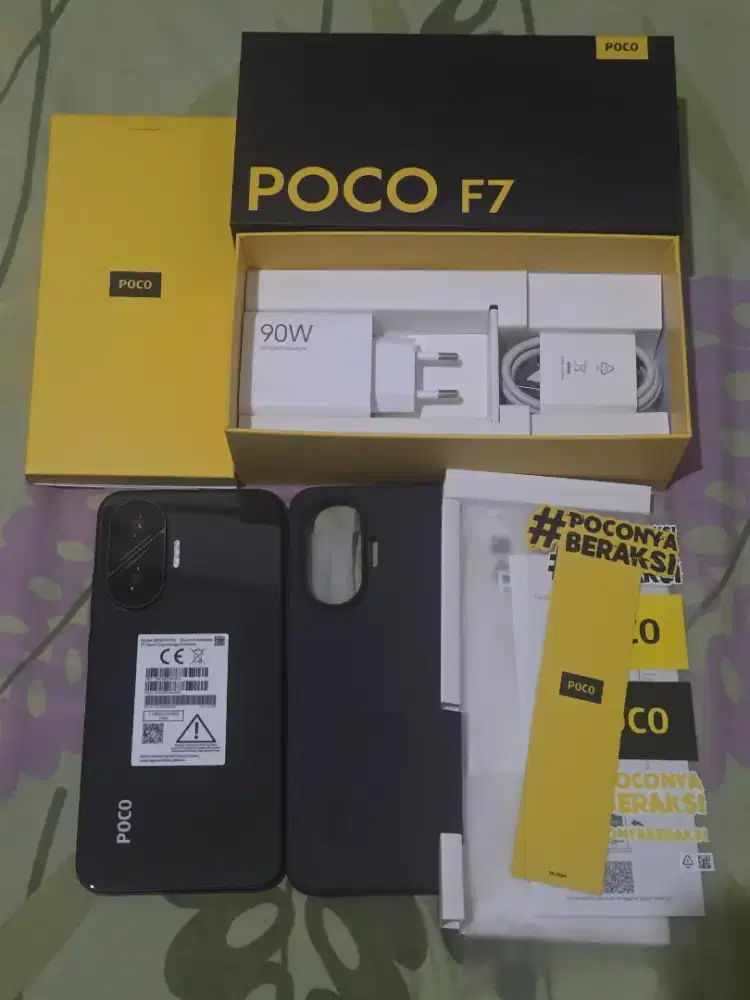 Jual HP bekas Poco F7 12/512 likenew mulus istimewa grns panjang