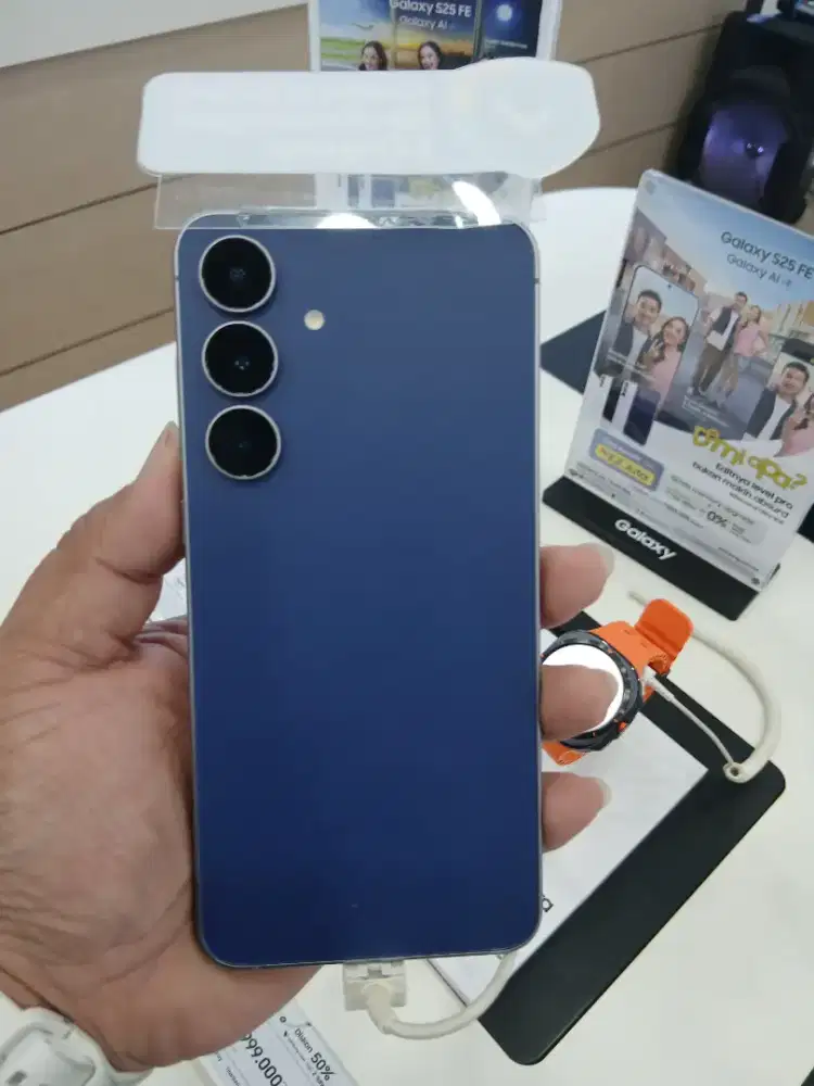 Samsung S25 FE 8/256