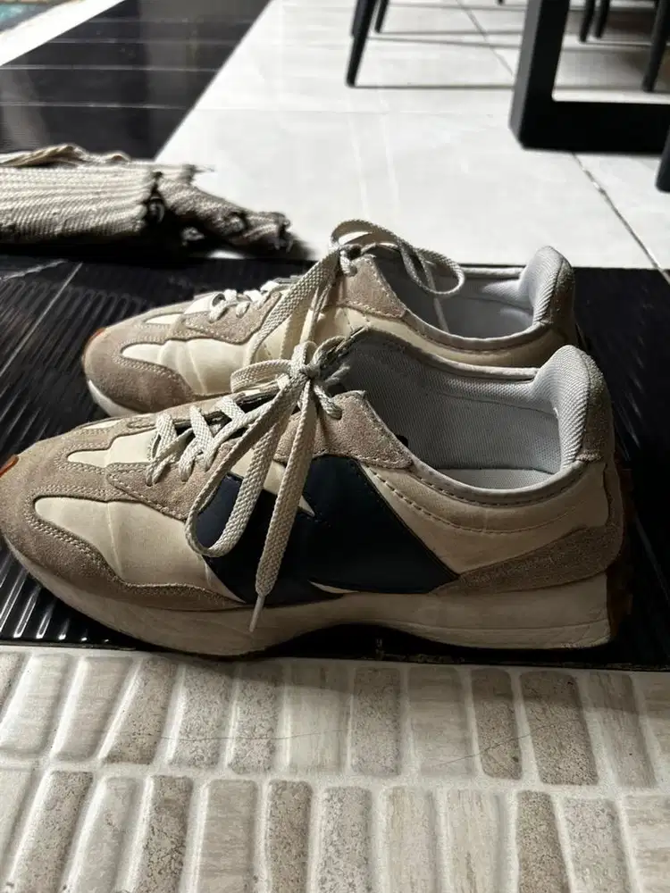 New Balance 327 Navy White