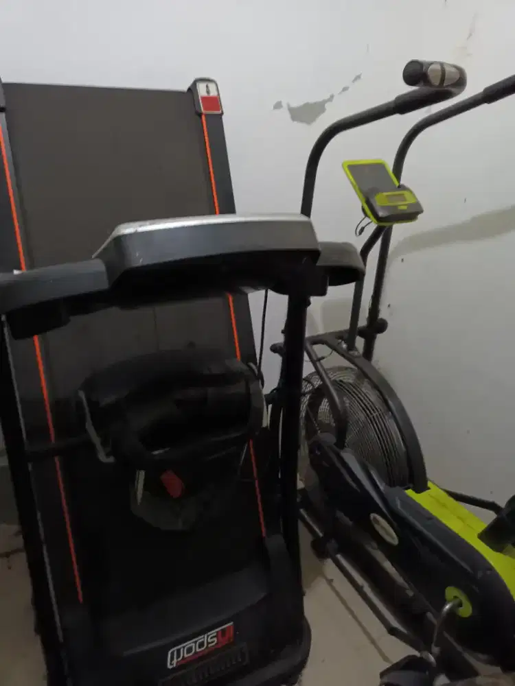Dijual Alat Olahraga treadmill dan sepeda statis