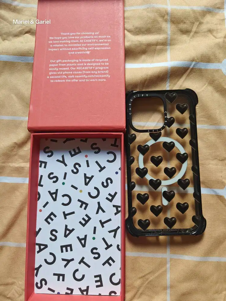 Casetify iPhone 15 Pro Max Case Casing Black Hearts Bounce
