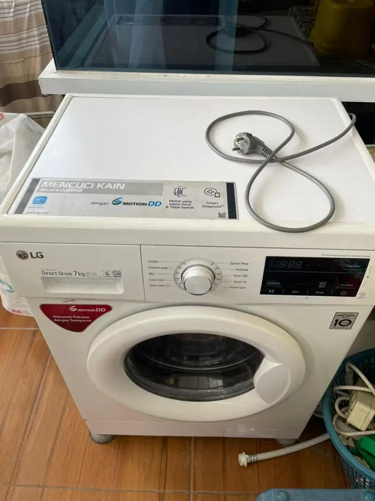 Mesin Cuci LG Motion DD