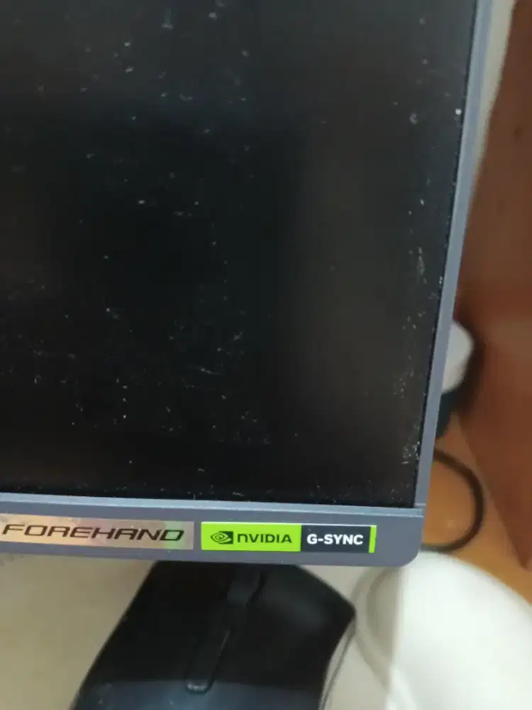 Moniyor ULTRAGEAR LG masih seperti baru