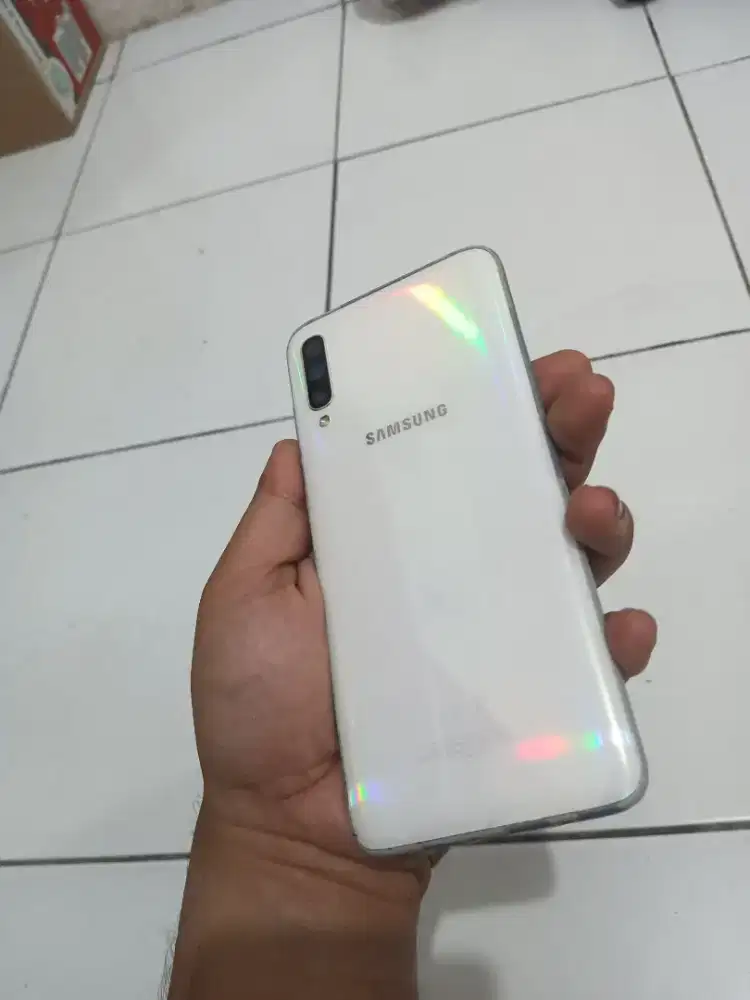 Samsung A70 Ram 6/128 normal segel lcd ori Amoled Finger layar on