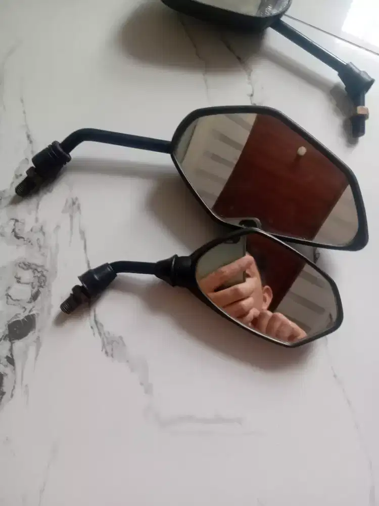 Spion jual semua murah aja masih bagus Edisi bersih mau imlek