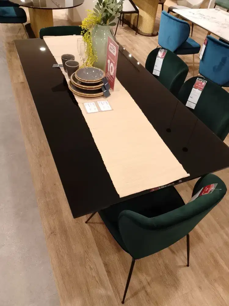 KREDIT DINING TABLE MORGAN SIZE 180 x 90 ROSE GOLD