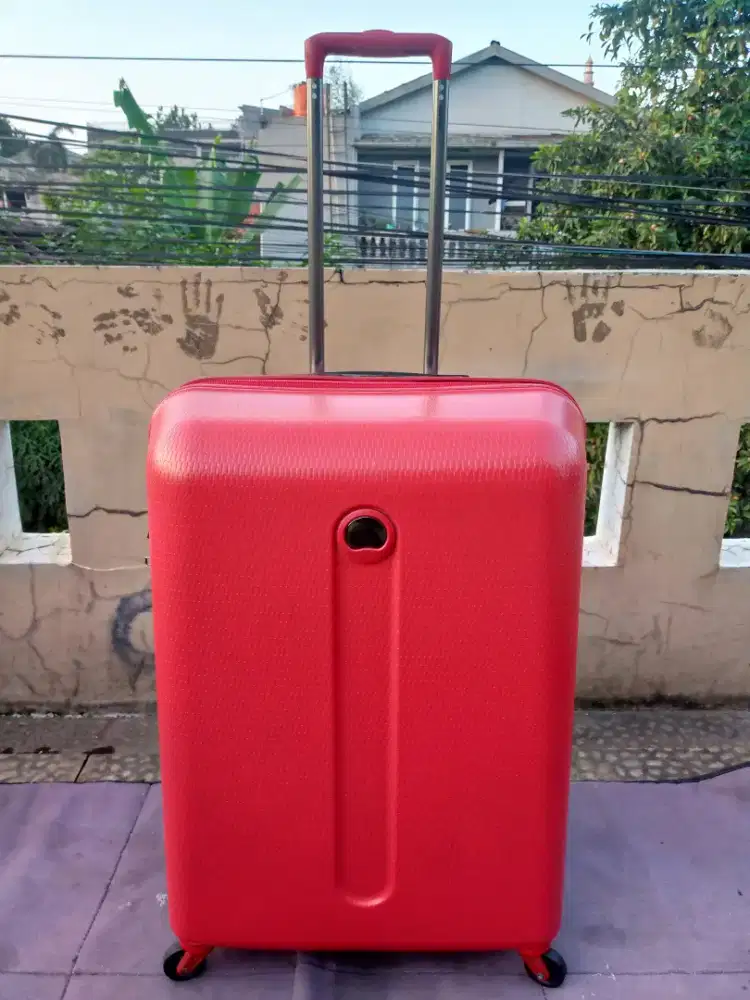 DELSEY HELIUM Made in France size 28inch