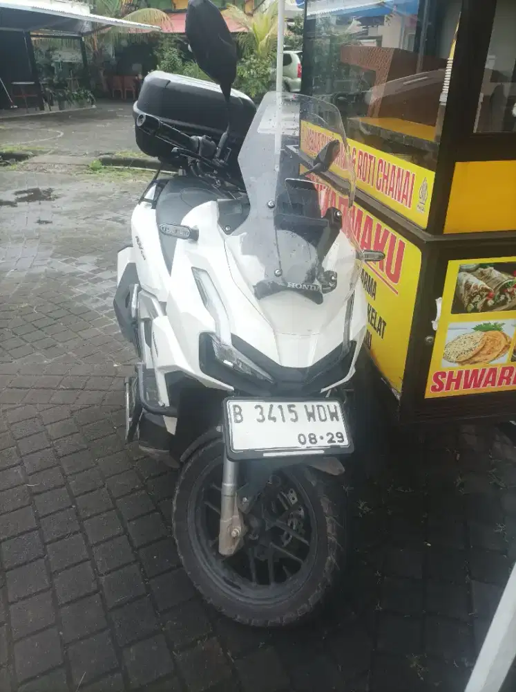 Motor dijual adv