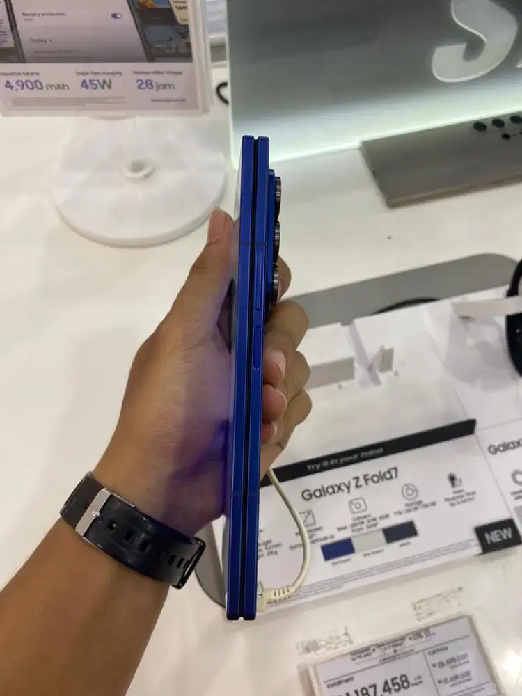 Cicilan Samsung ZFLOD 7 menggunakan HOMECREDIT BUNGA 0%