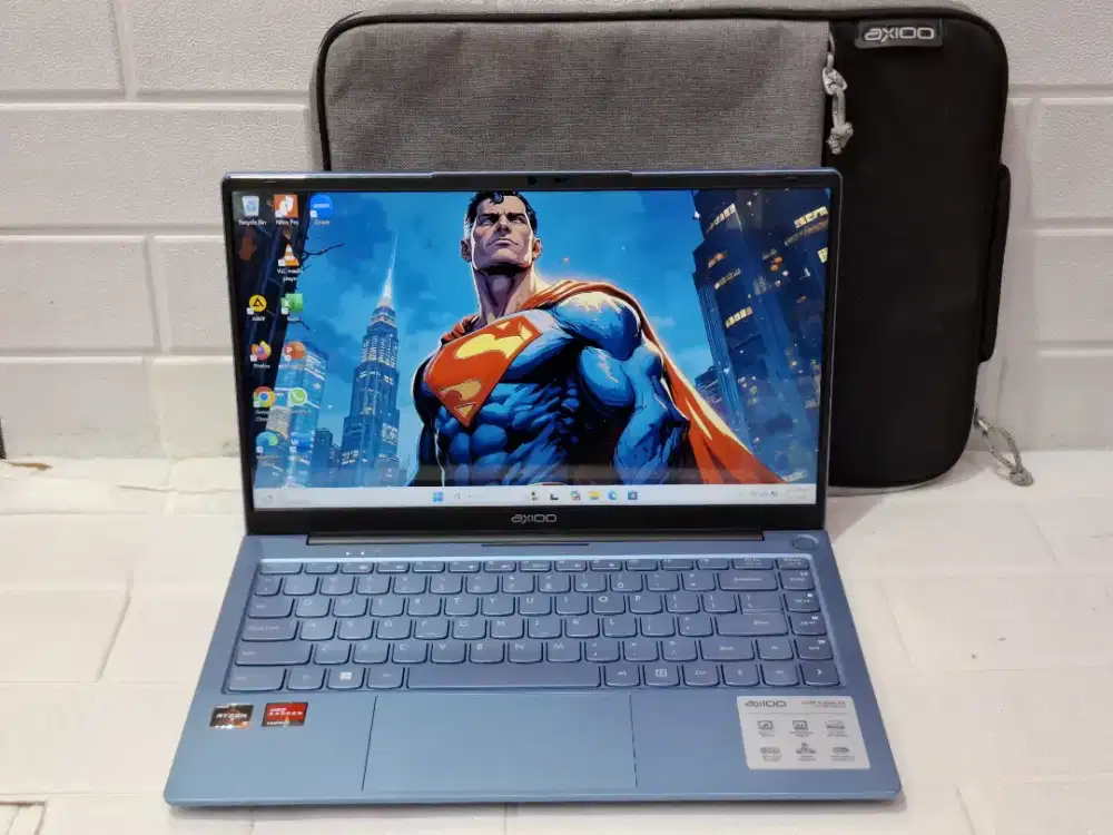 LAPTOP AXIOO Hype 5 AMD X3 /AMD Ryzen 5-3500U/RAM 8 GB/SSD 256GB