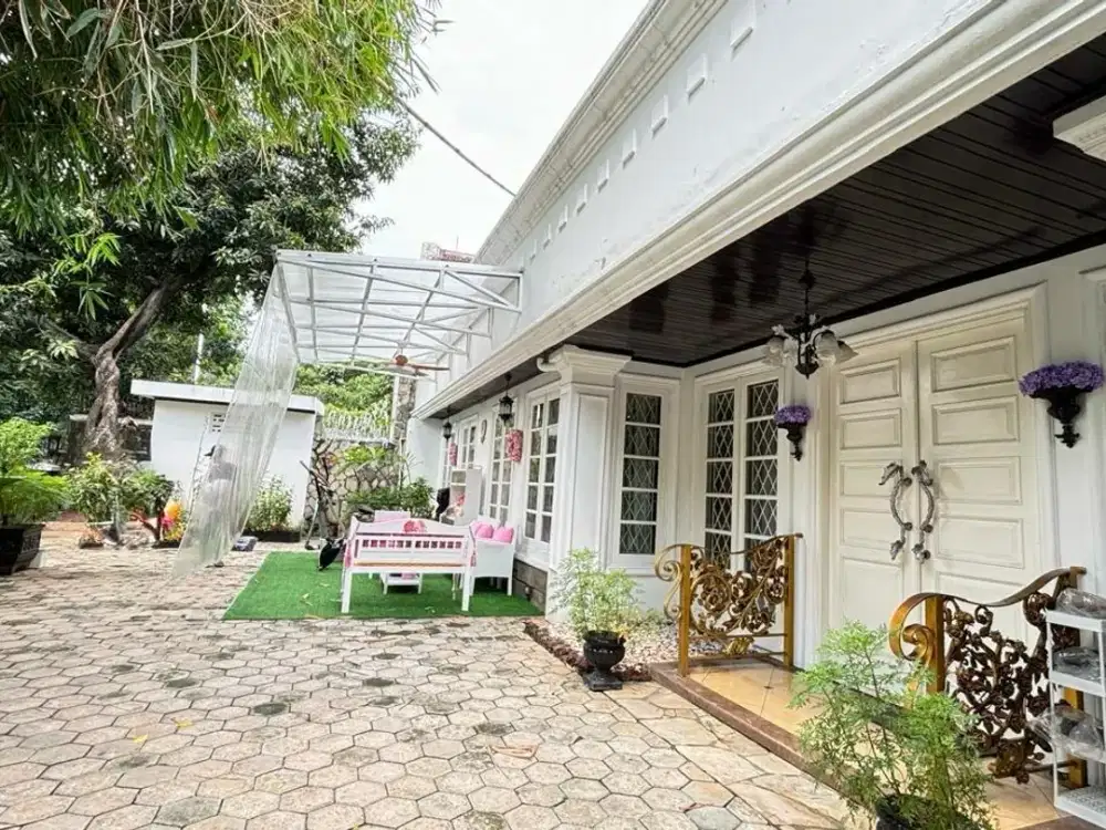 Rumah Cantik Berada Di Lokasi Premium Tebet Timur Jakarta Selatan