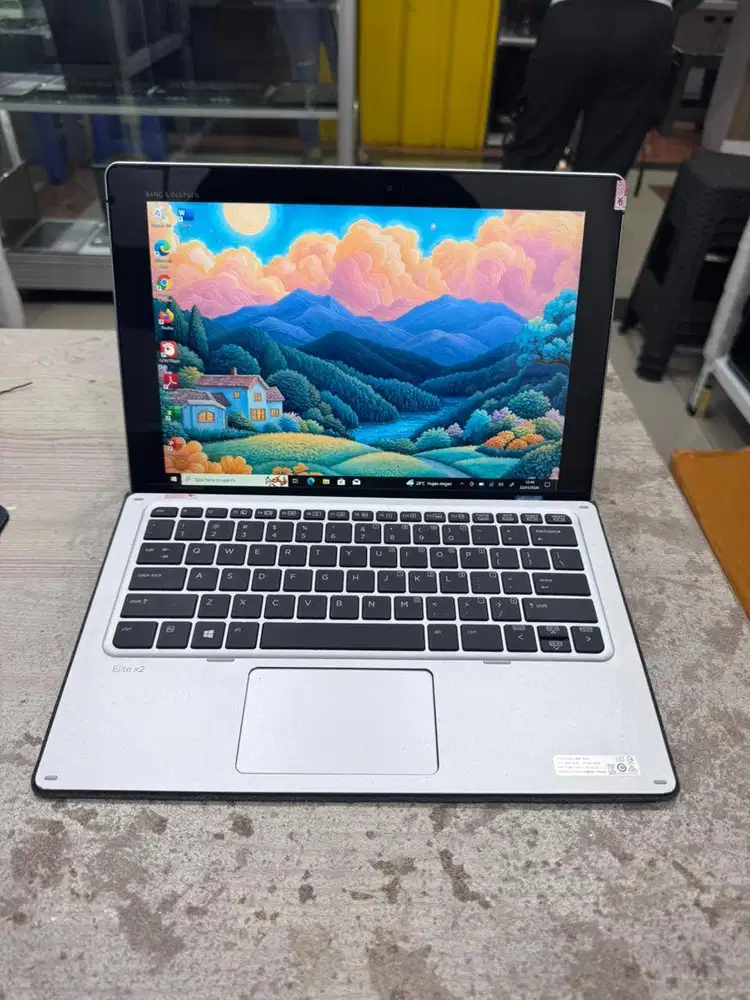 HP ELITE X2 CORE M5 8/256 GB SECOND ORIGINAL