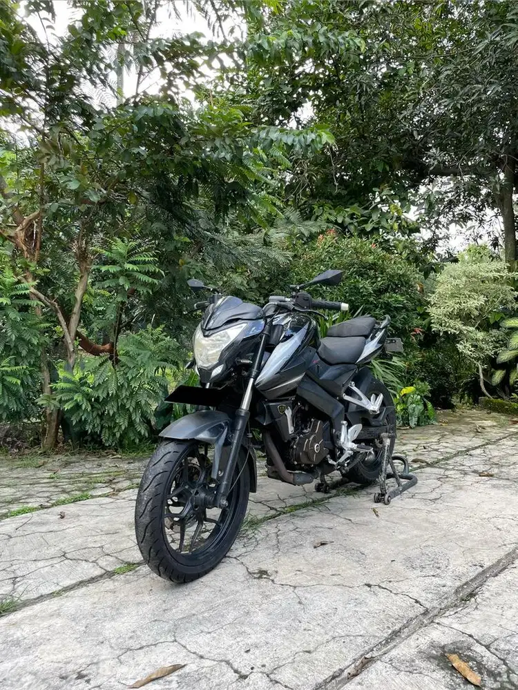 Kawasaki Bajaj Pulsar 200NS