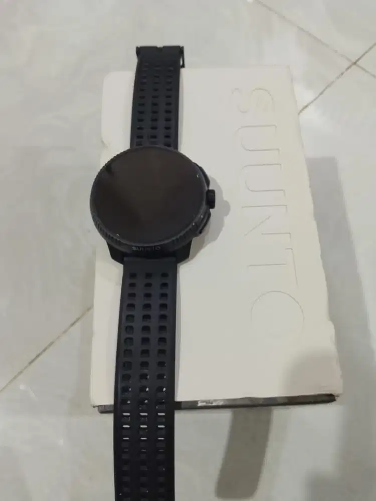 jam tangan suunto