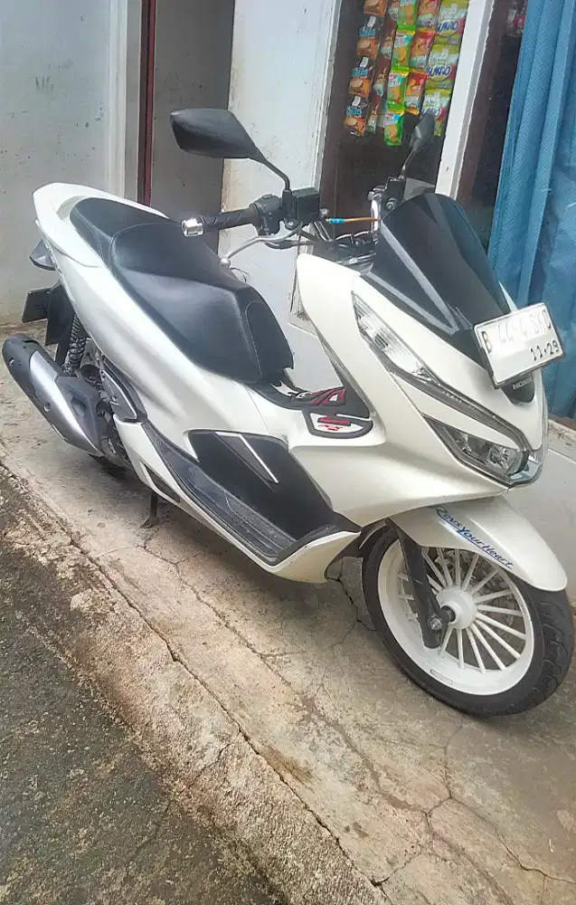 Honda Pcx Cbs thn 2019 Km rendah