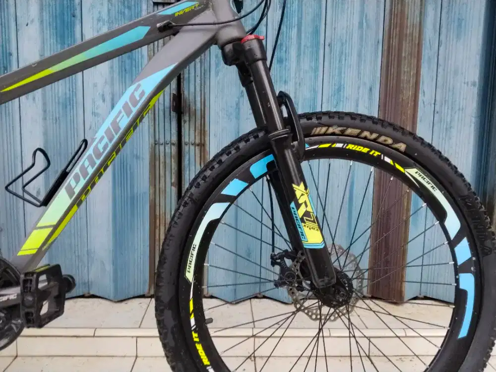 Sepeda murah Pacific invert 100