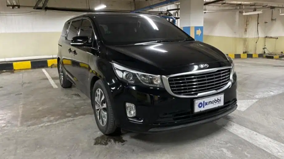 LOW DP Kia Sedona 3.3 Bensin-AT 2018 SIQ