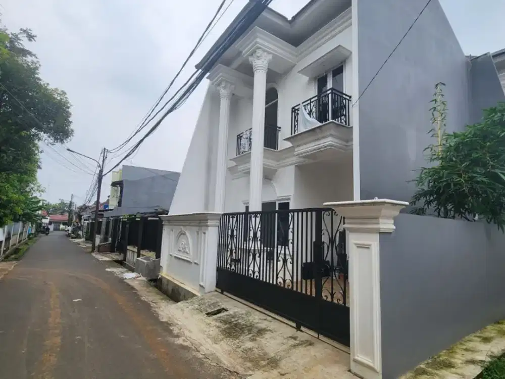 Dijual Rumah Classic Modern READY SIAP HUNI Cibubur Ciracas Jakarta Timur