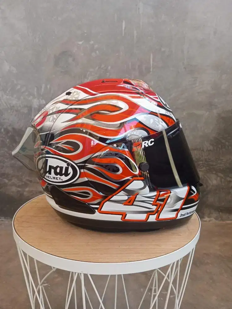 Helm Motor merk Arai