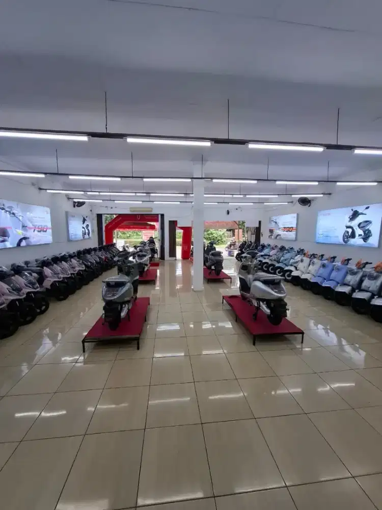 Di jual speda listrik dan motor listrik