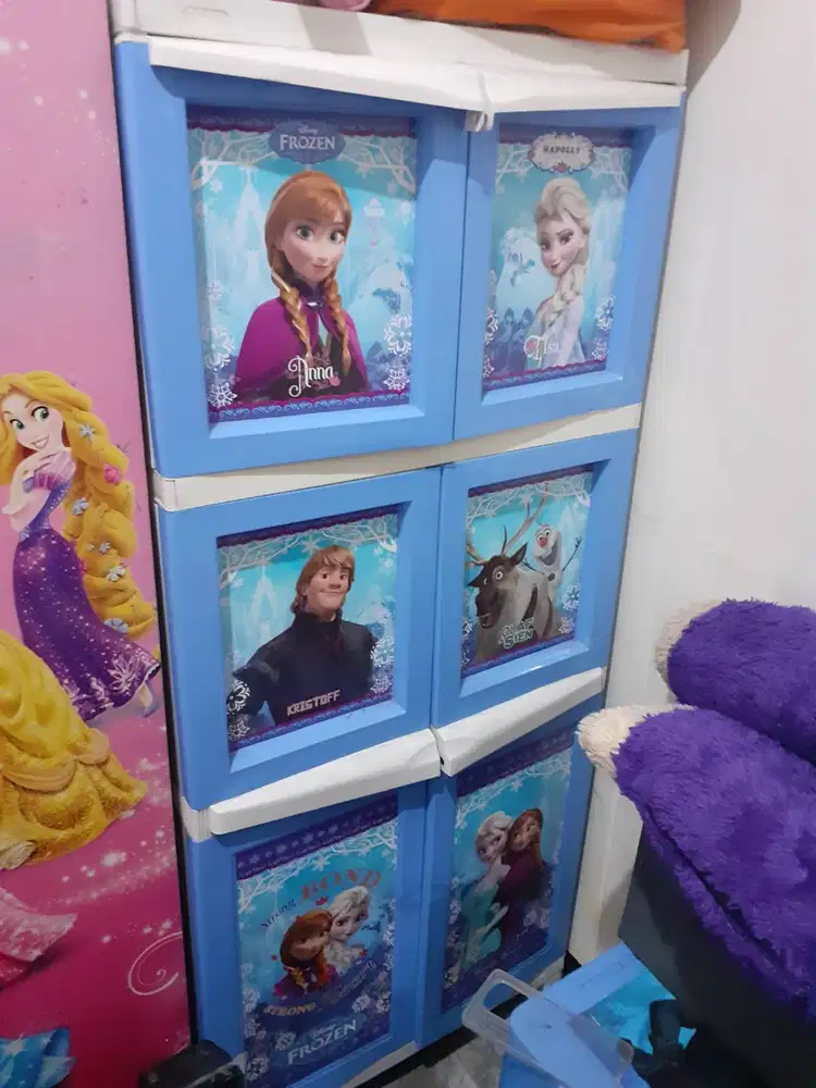 lemari plastik merk napolly