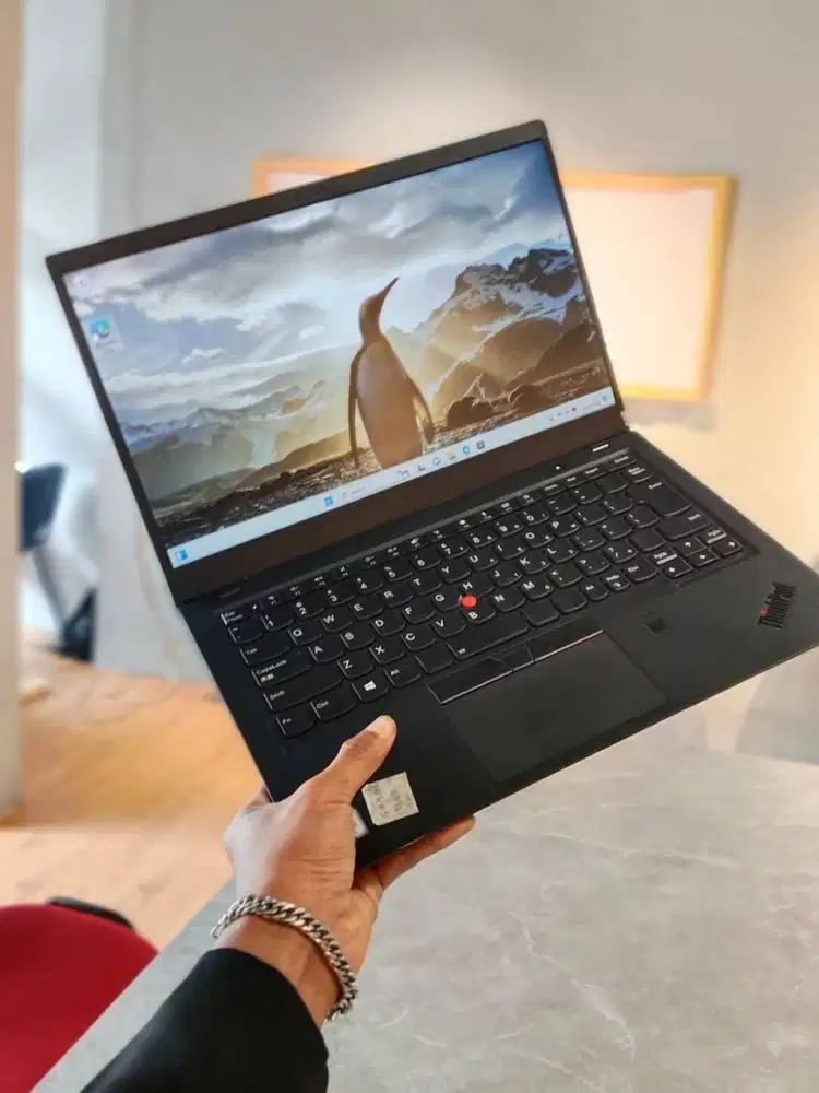 X1 Carbon 6th I5 GEN 8 8/256gb beseller!! harga spesial nanti