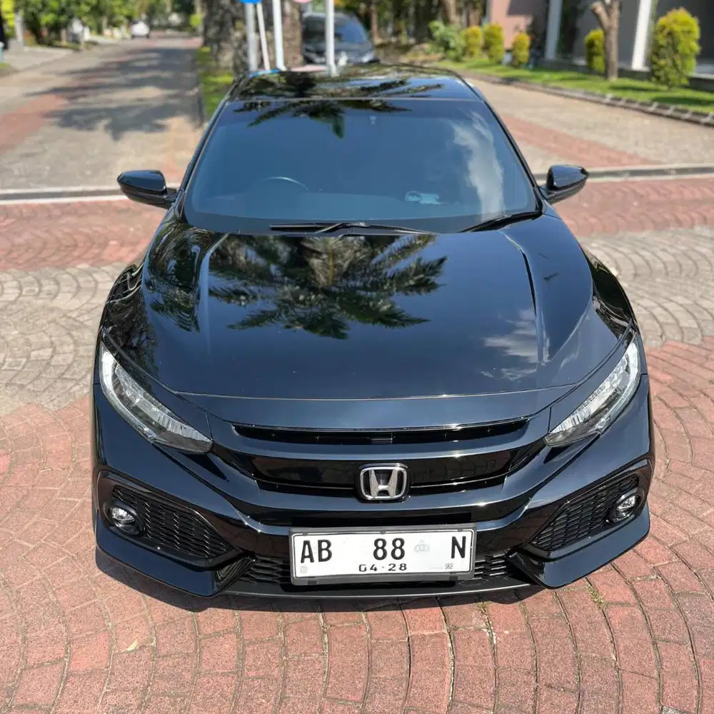 Honda Civic Turbo E Hatchback CVT Matic 2018 DP Minim Kredit Murah