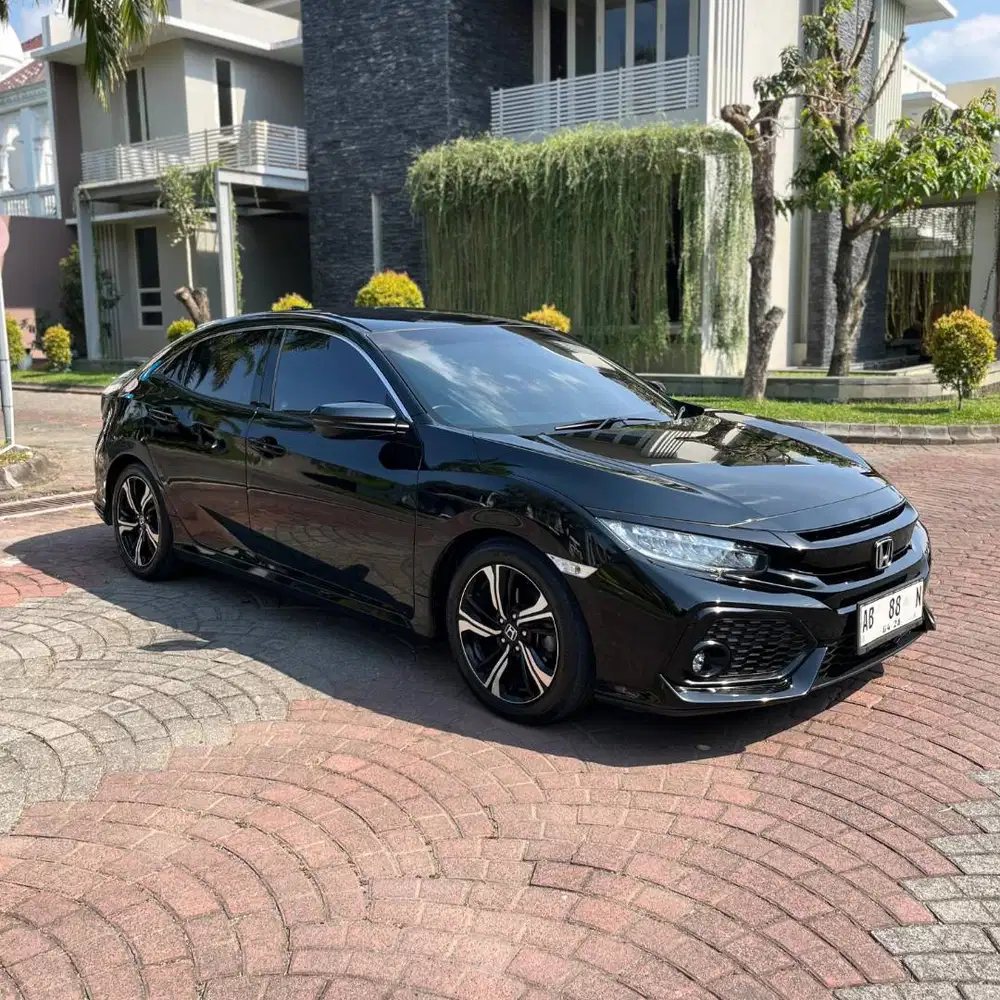 Honda Civic Turbo E Hatchback CVT Matic 2018 DP Minim Kredit Murah