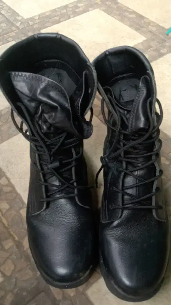 Sepatu pdl kulit jeruk