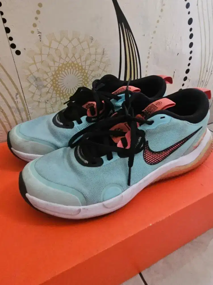 SEPATU NIKE Kondisi ok