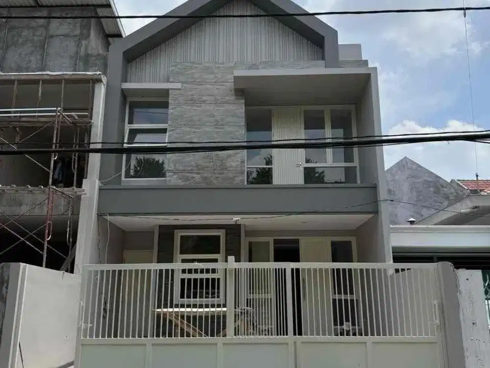 jRumah baru gress manyar(jalan kembar) lokasi favourite-tengah kota surabaya