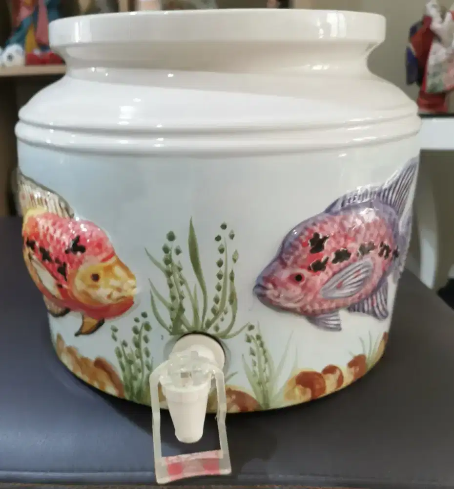 Guci galon keramik ( dispenser air keramik)