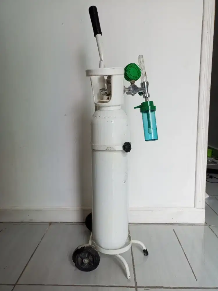 Tabung oksigen ukuran 1m³