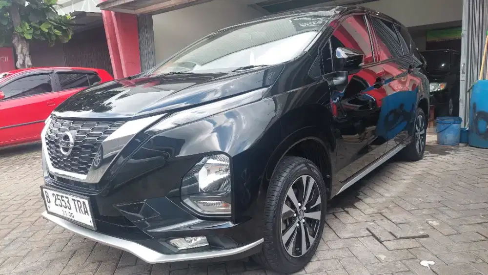 Dp 13 jt Livina VE 2019 Hitam