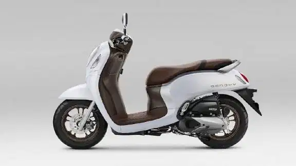 Dijual Scoopy Prestige 2023 Putih