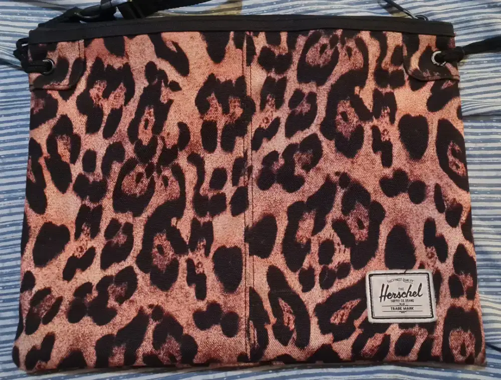 Herschel Unisex Alder Crossbody Bag