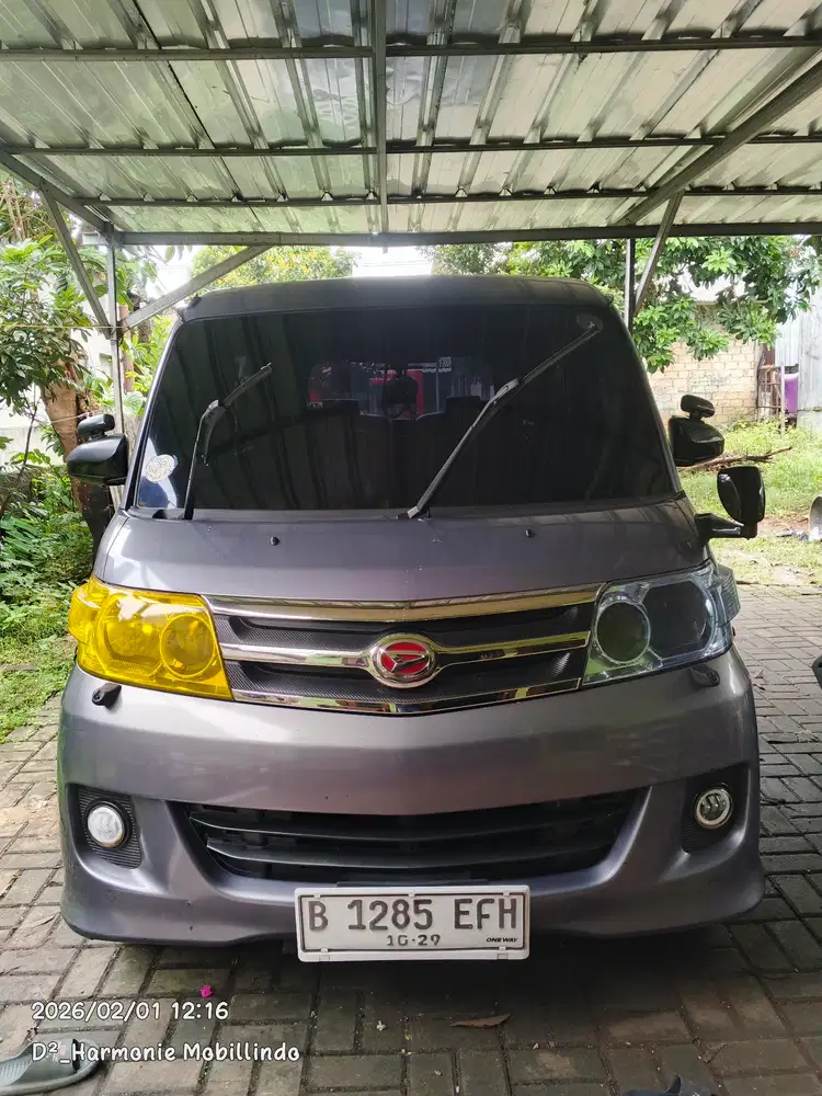 Daihatsu Luxio 2010 Bensin