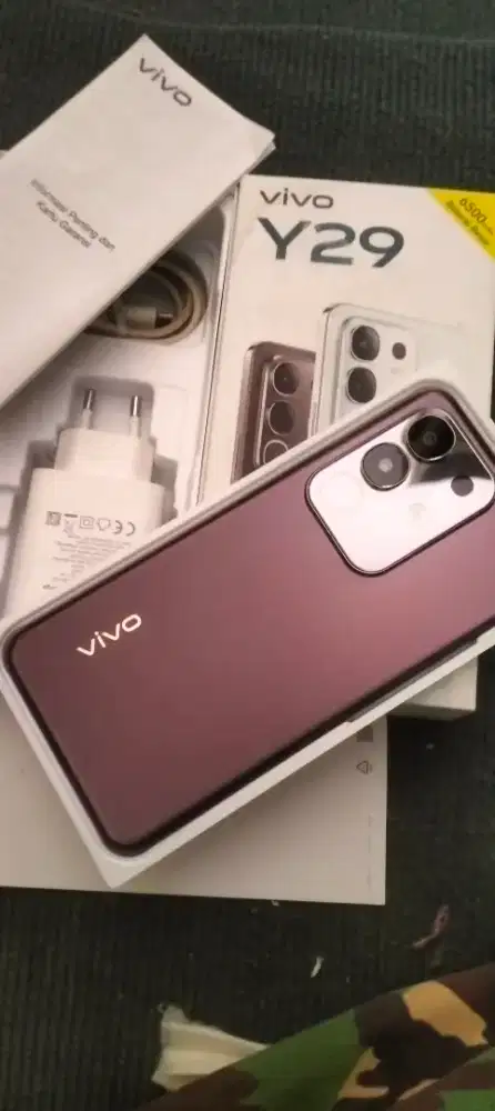 Vivo y29 16(8+8)/256
