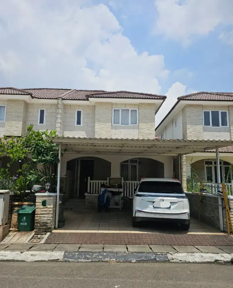 Di jual rumah premiun alamat dekat sama Pintu Tol Bekasi Timur