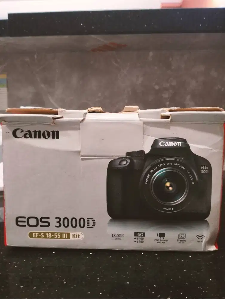 kamera Canon EOS 3000 D EF-S 18-55 lll KIT