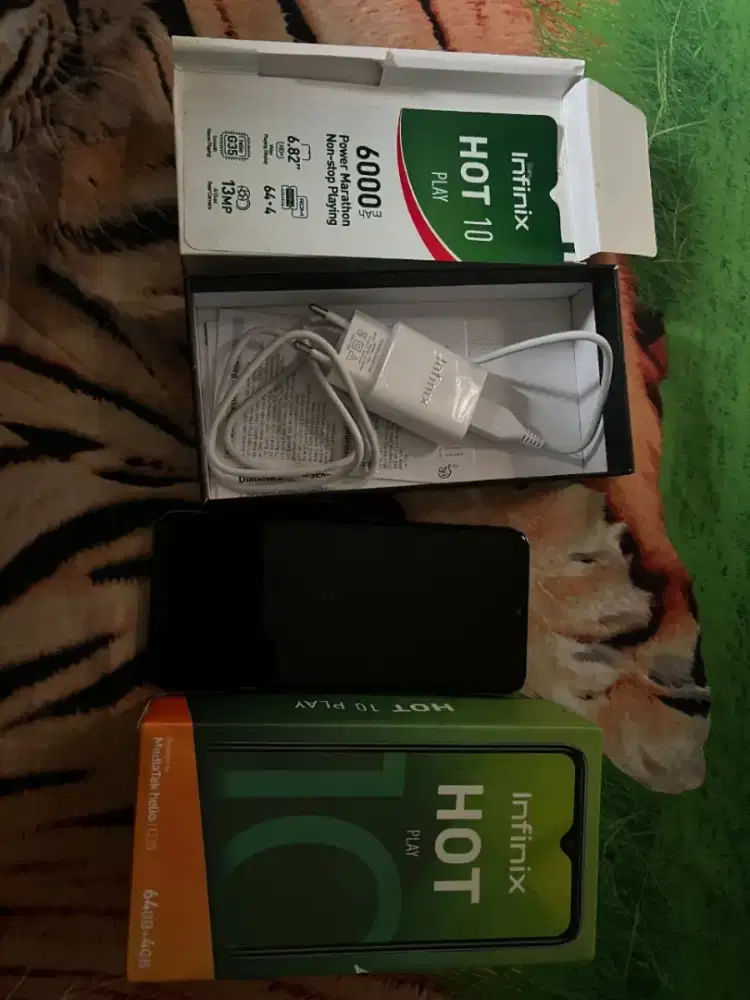 Infinix hot 10 play 4/64 fullset