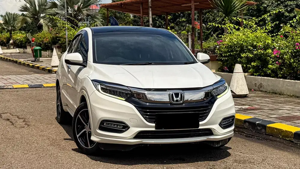 Honda HRV 1.8 Prestige AT nik 2021 Last edition prestige sunroof