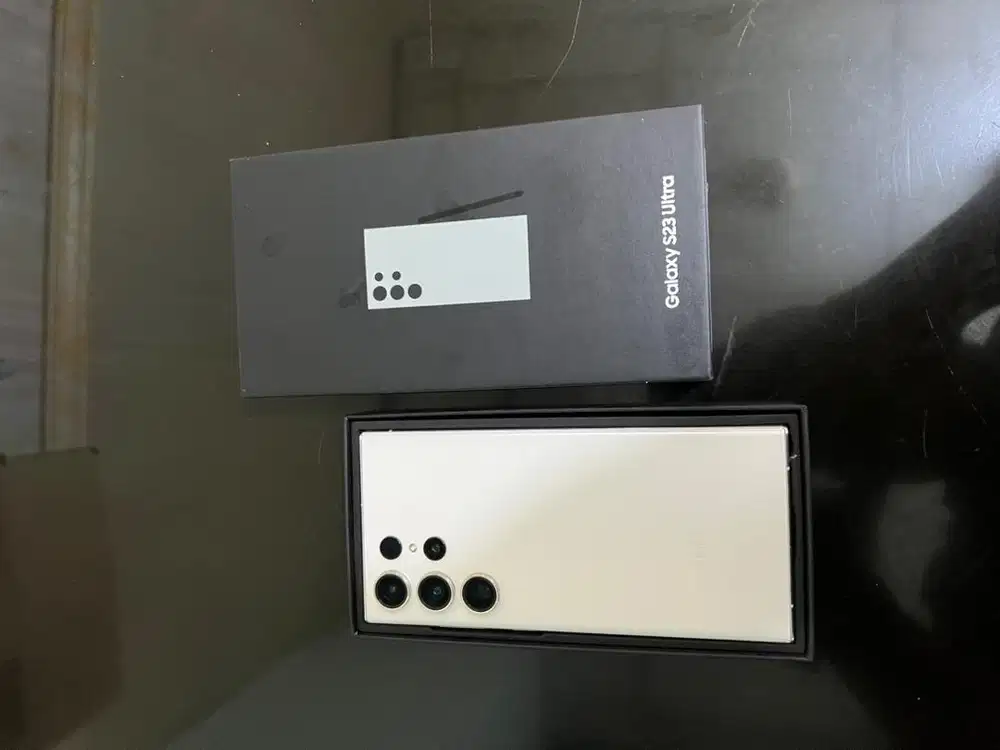 SAMSUNG s23 ultra 12/256gb