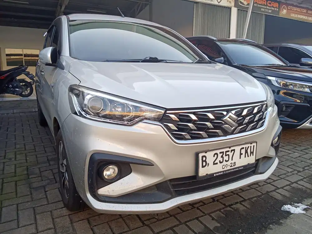 SUZUKI ERTIGA GX HYBRID AT 2023 SILVER