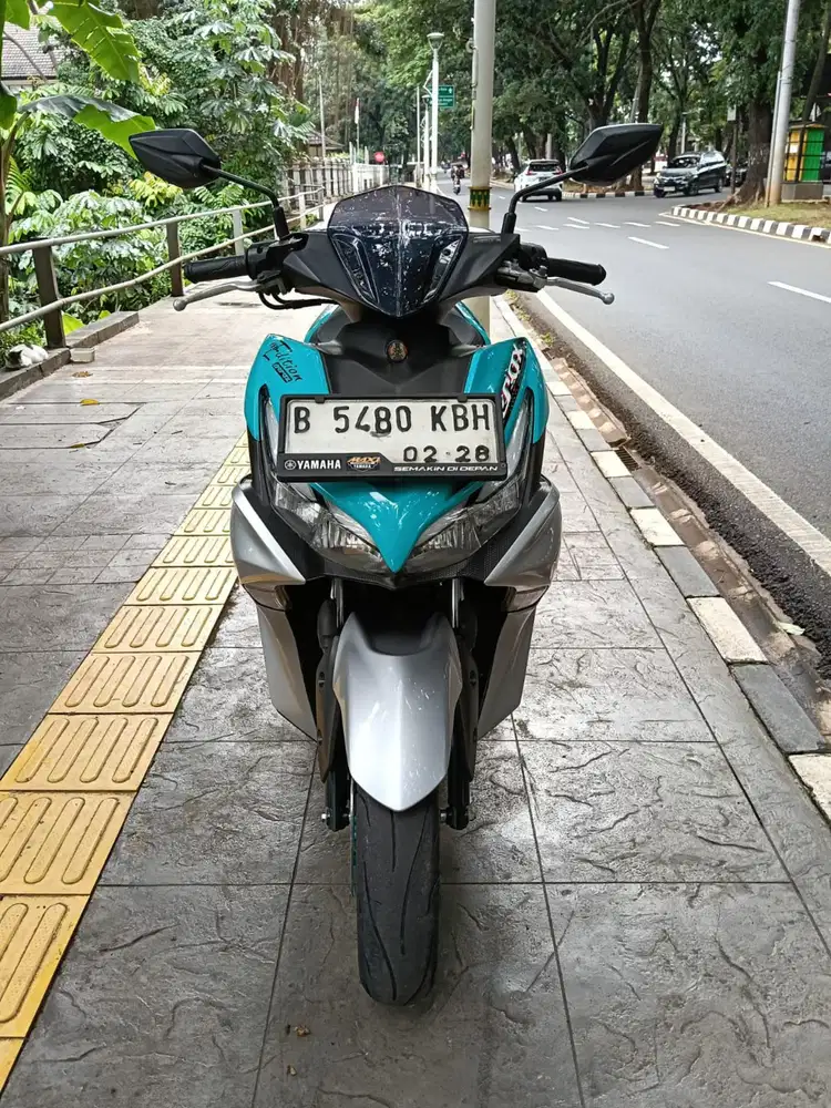 DIJUAL CASH KREDIT NEW YAMAHA AEROX CONNECTED THN 2023 PAJAK IDUP