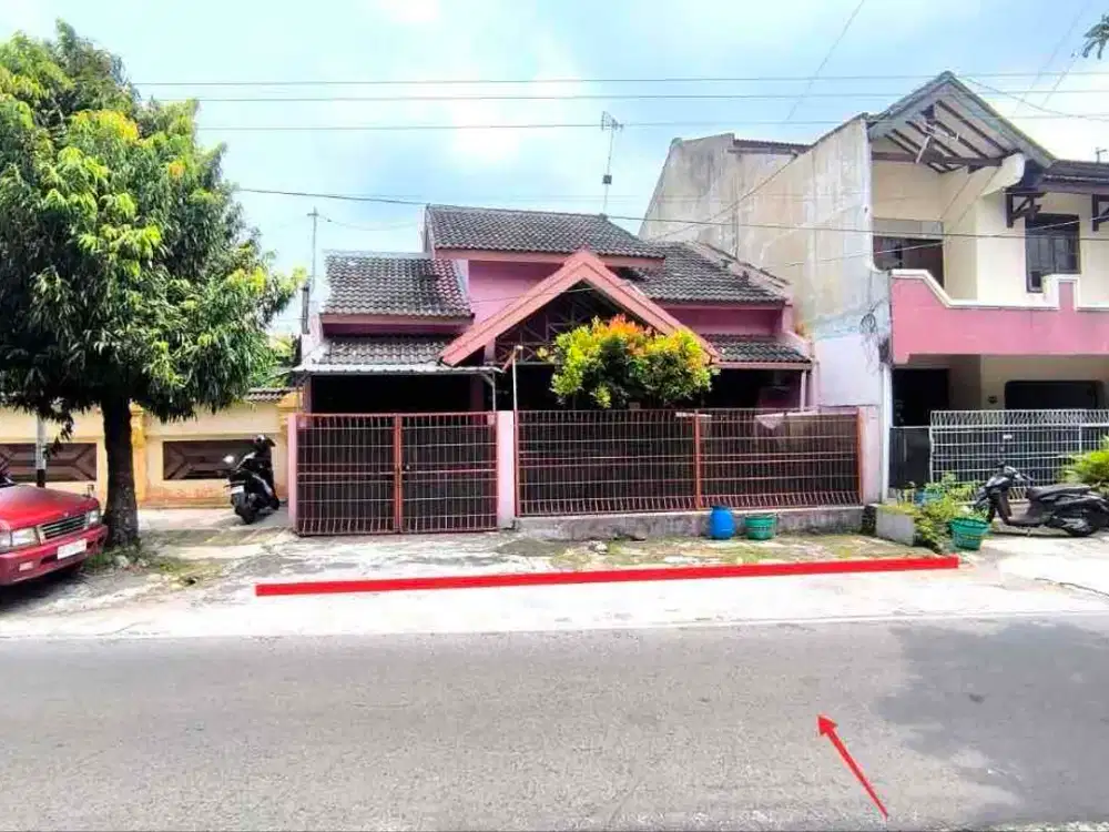 Rumah Bagus 1,5 lt Siap Huni Akses Lebar di Jalan Utama Kerten Solo