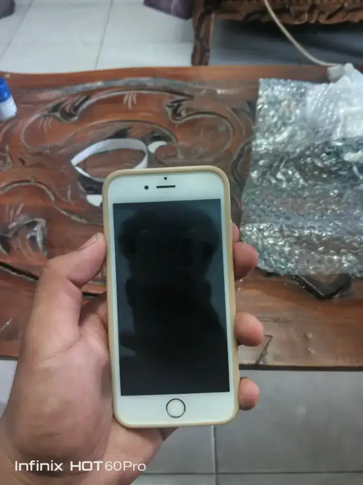 Jual Iphone 6s second Baterai 100 health BU !!