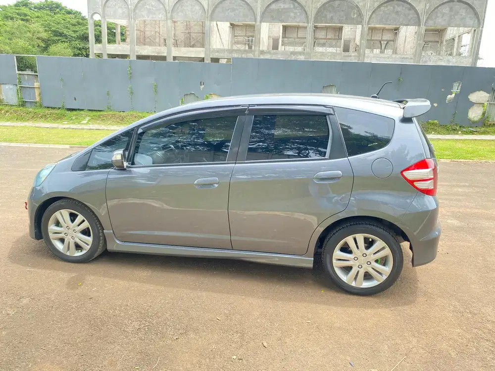 Honda Jazz 2010 Bensin