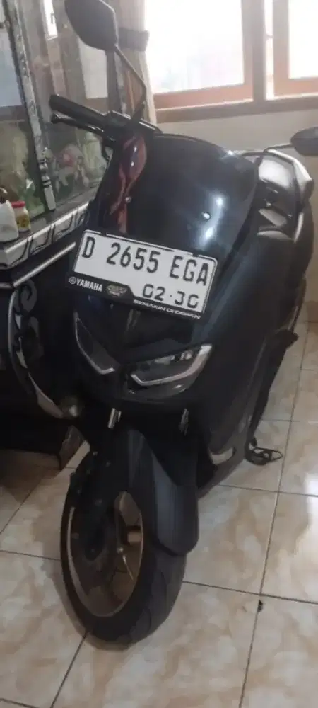 Nmax 2020  mulus pemakaian cewe motor jarang dipaakai