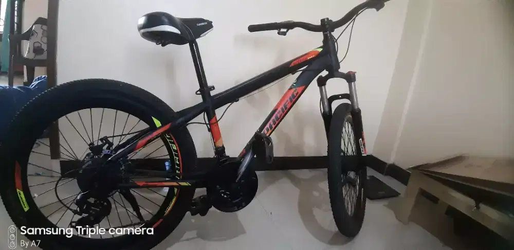 Sepeda gunung pacific uk.26.5